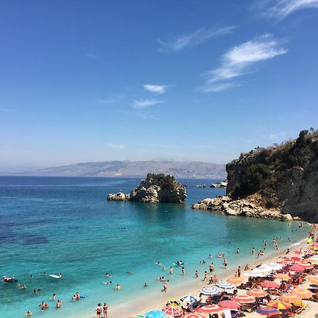 Loli Apartment Luxury White Residence Sarandë 外观 照片