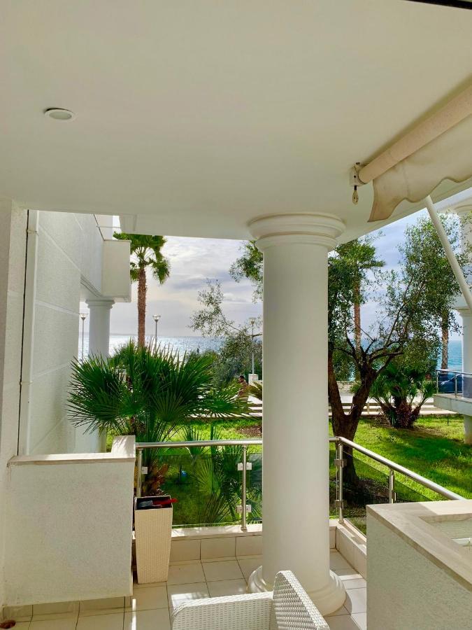 Loli Apartment Luxury White Residence Sarandë 外观 照片